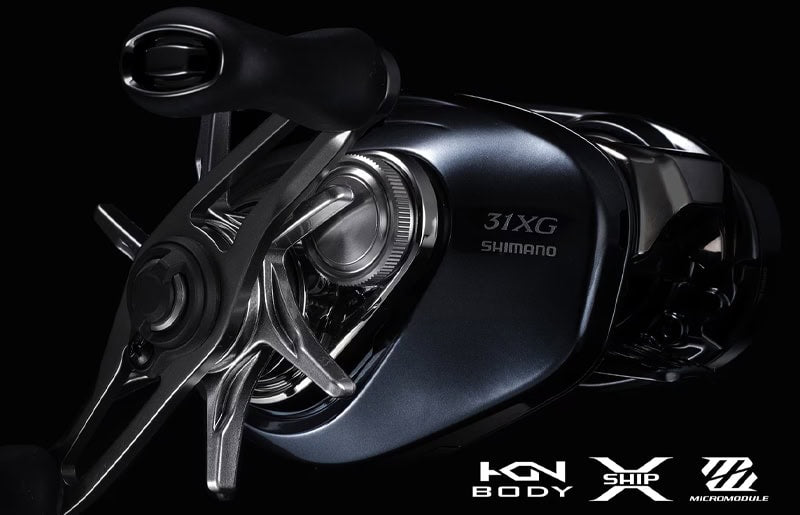 Shimano Aldebaran 30 DC (à droite)
