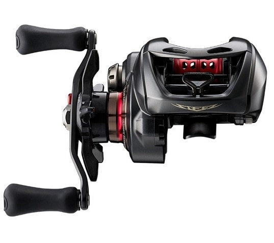 Daiwa Steez Air TW 500 (right)